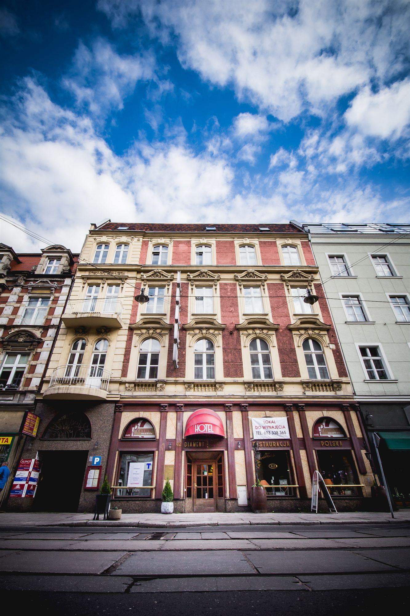 Hotel Diament Economy Гливице Екстериор снимка
