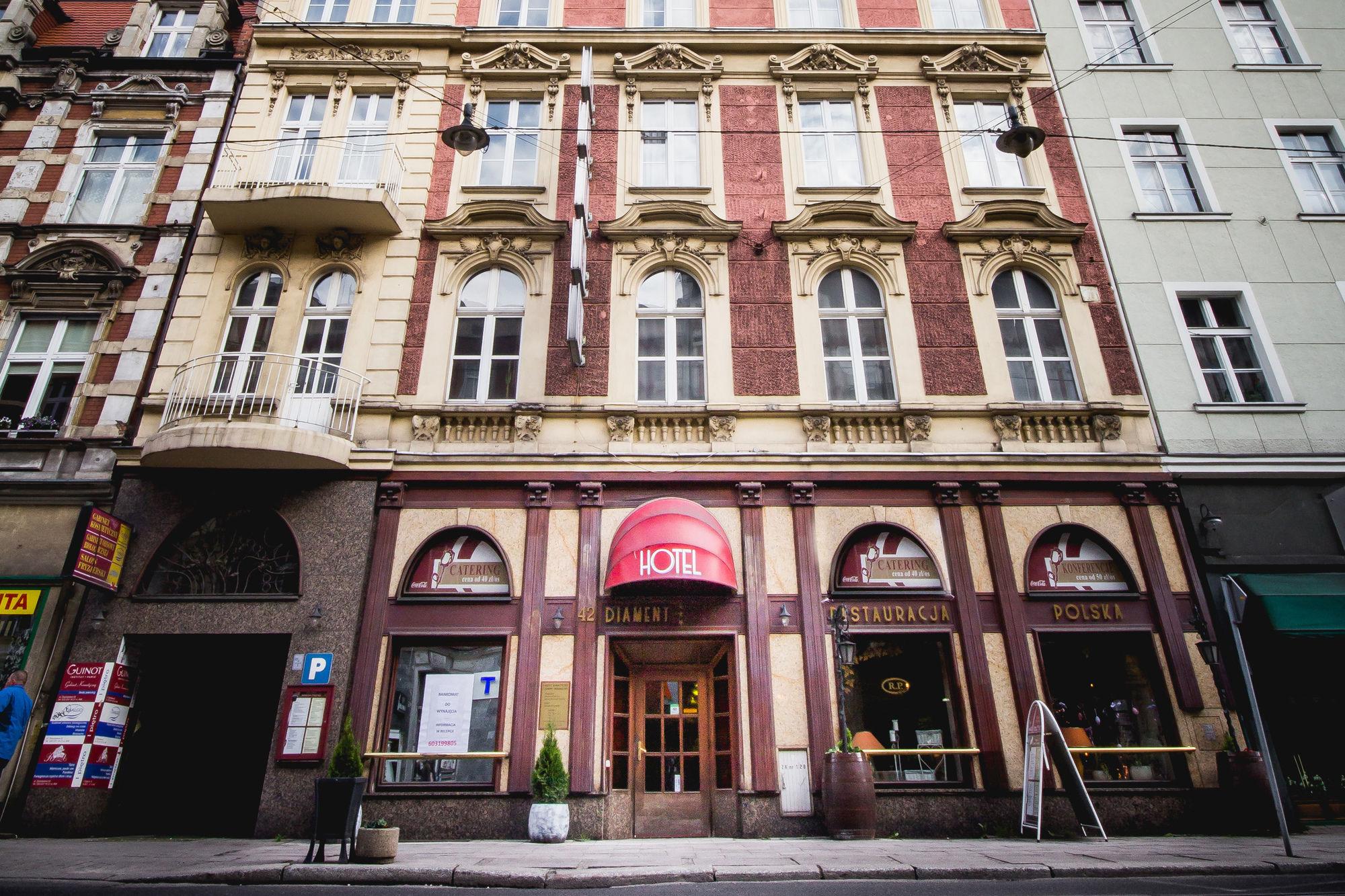 Hotel Diament Economy Гливице Екстериор снимка
